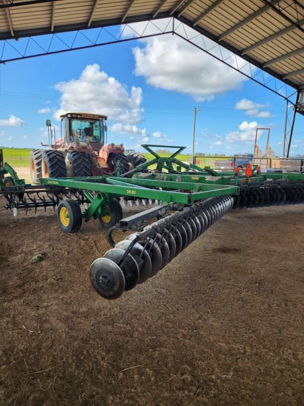 2018 John Deere 2630