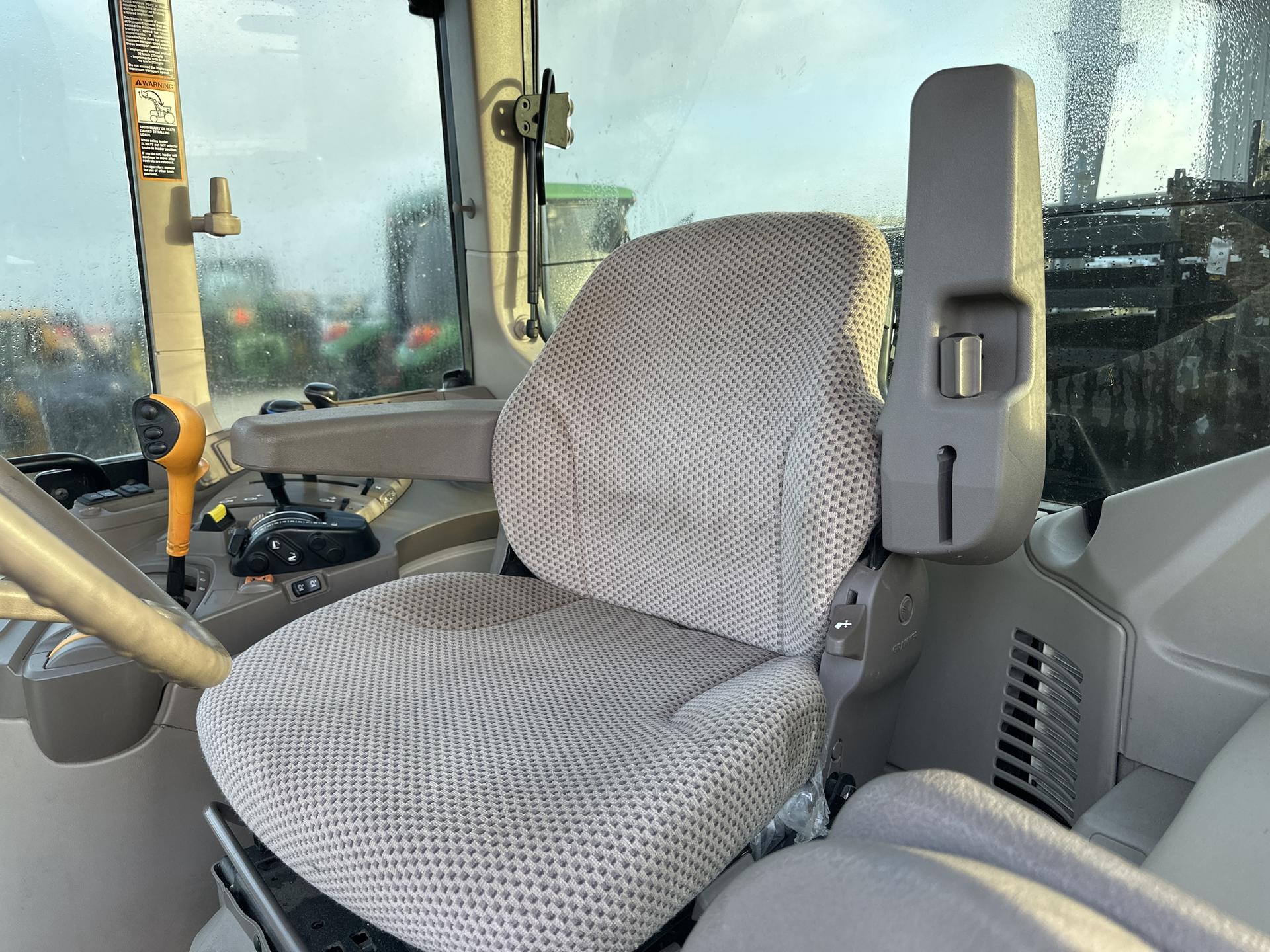 2021 John Deere 6120M