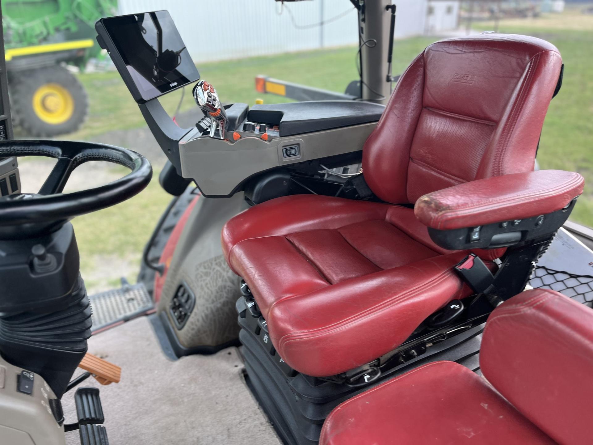 2015 Case IH Magnum 310 Rowtrac