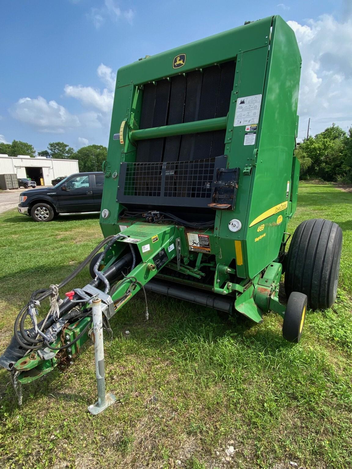 2017 John Deere 469 Silage Special