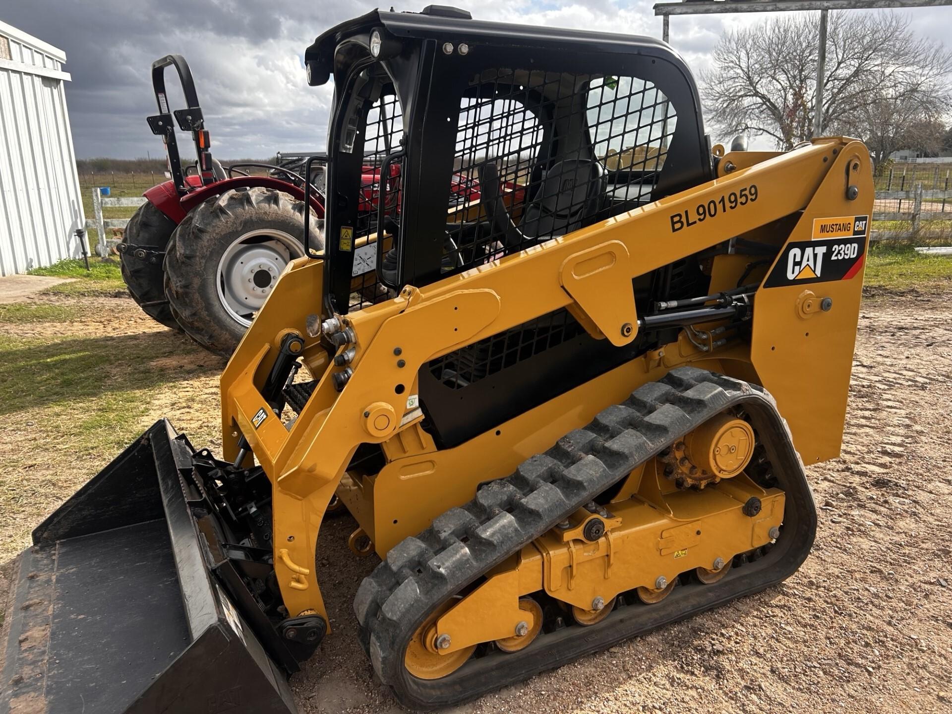 2018 Caterpillar 239D Image