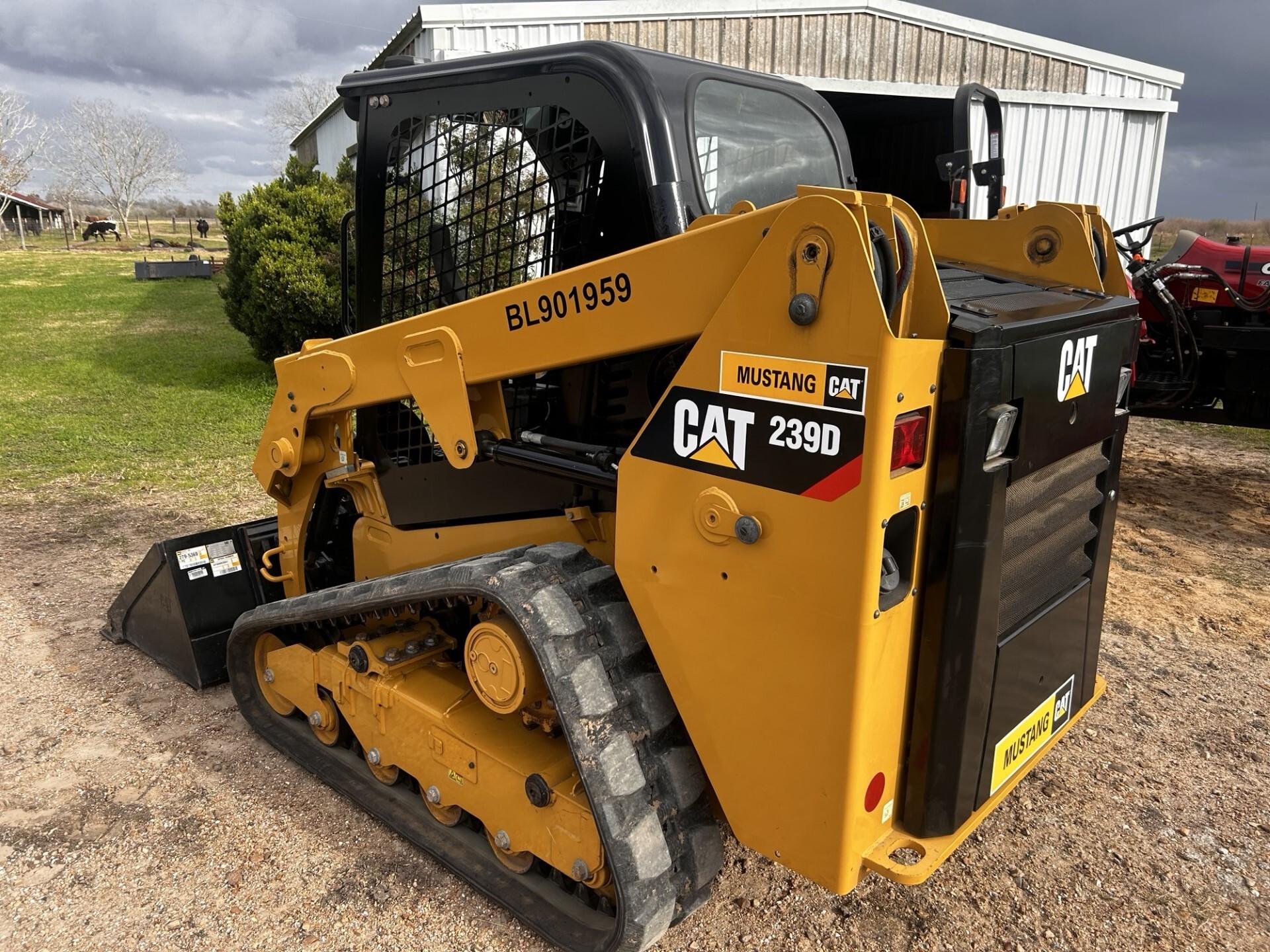 2018 Caterpillar 239D Image