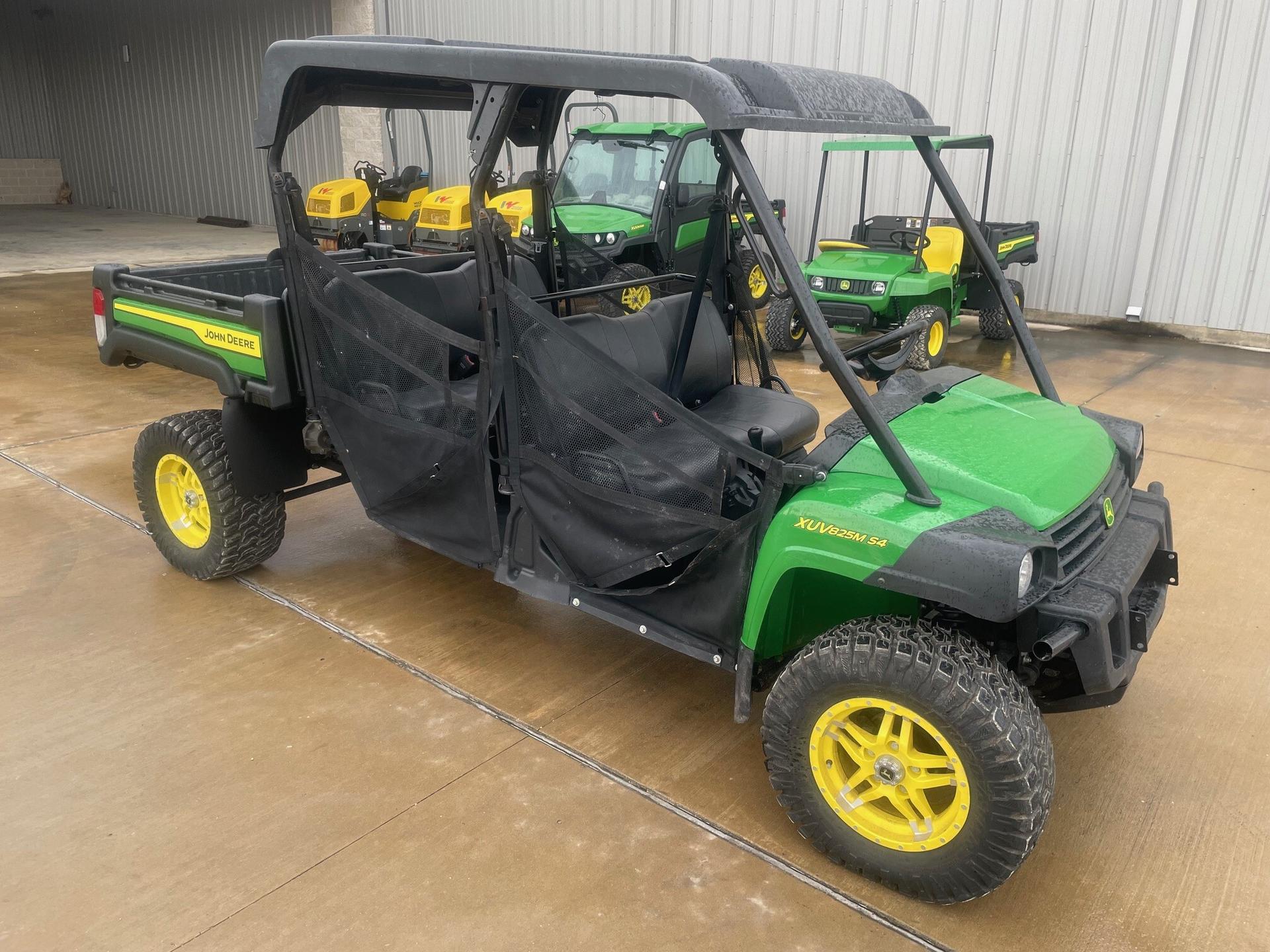 2023 John Deere XUV 825M S4 Image