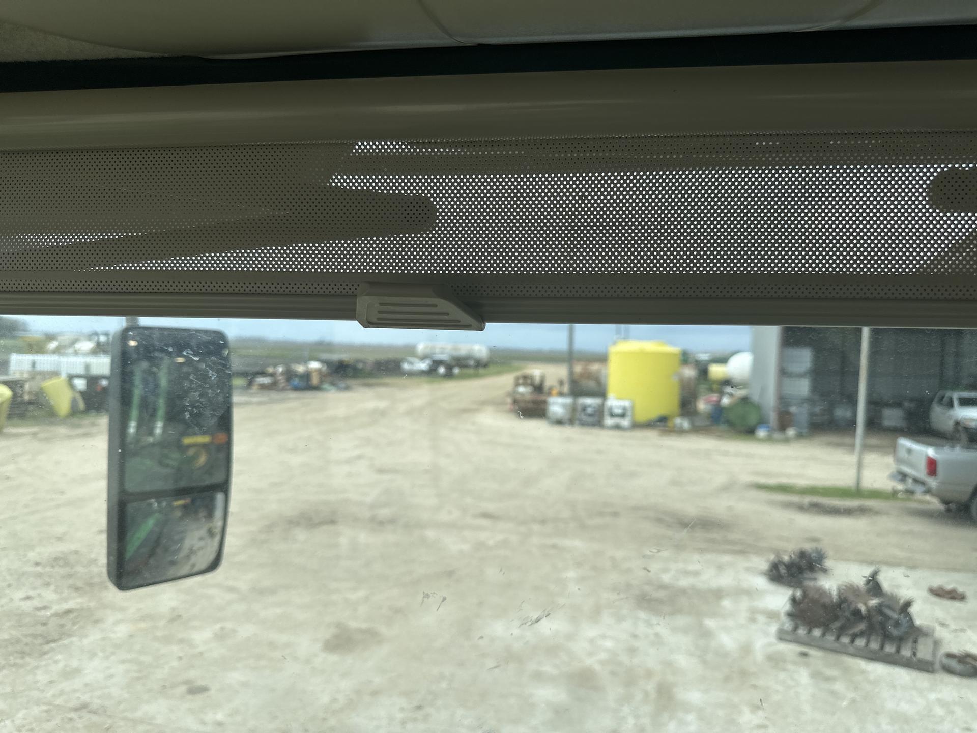 2019 John Deere 8320R Image