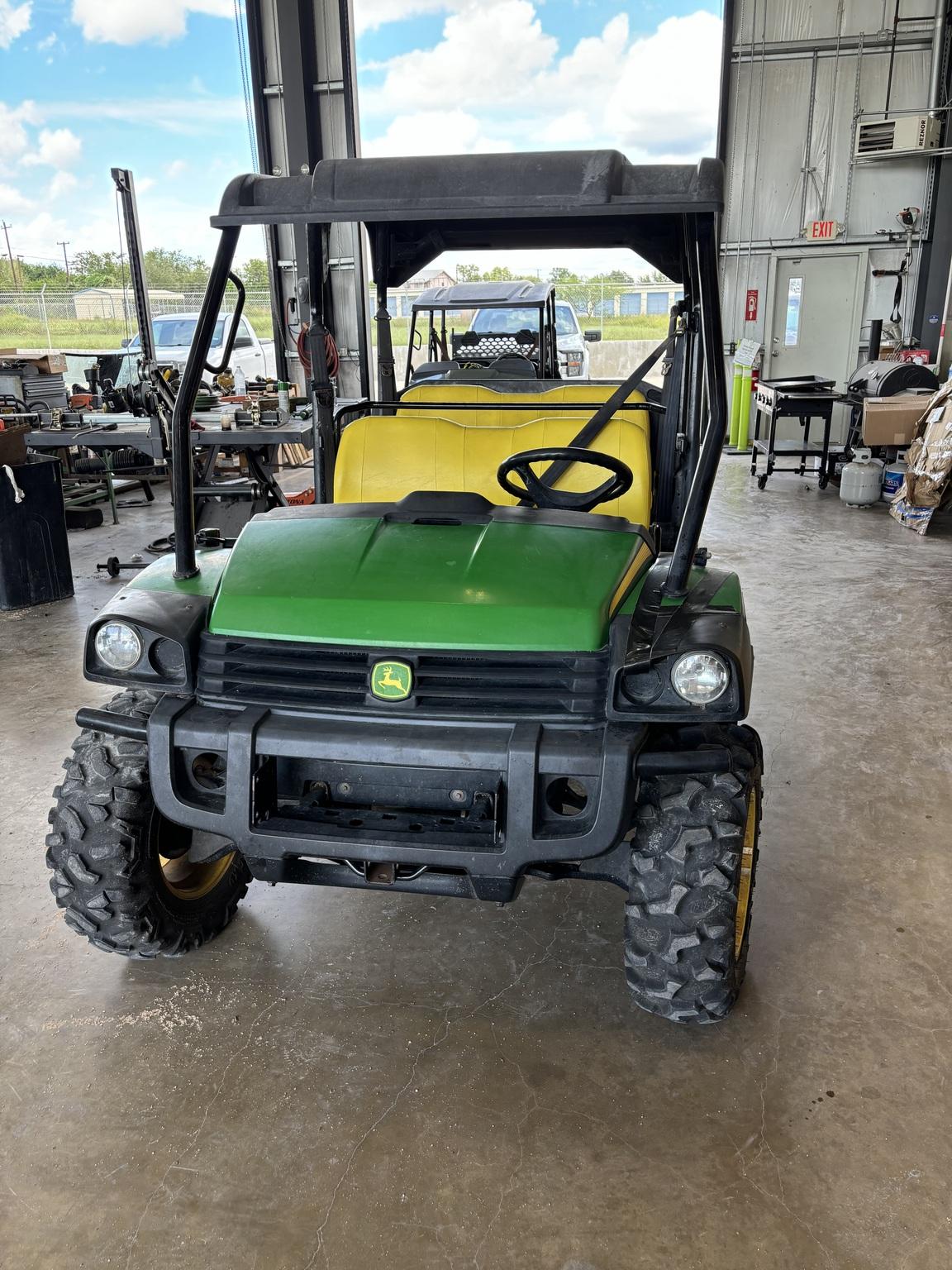 2013 John Deere XUV 855D S4 Image