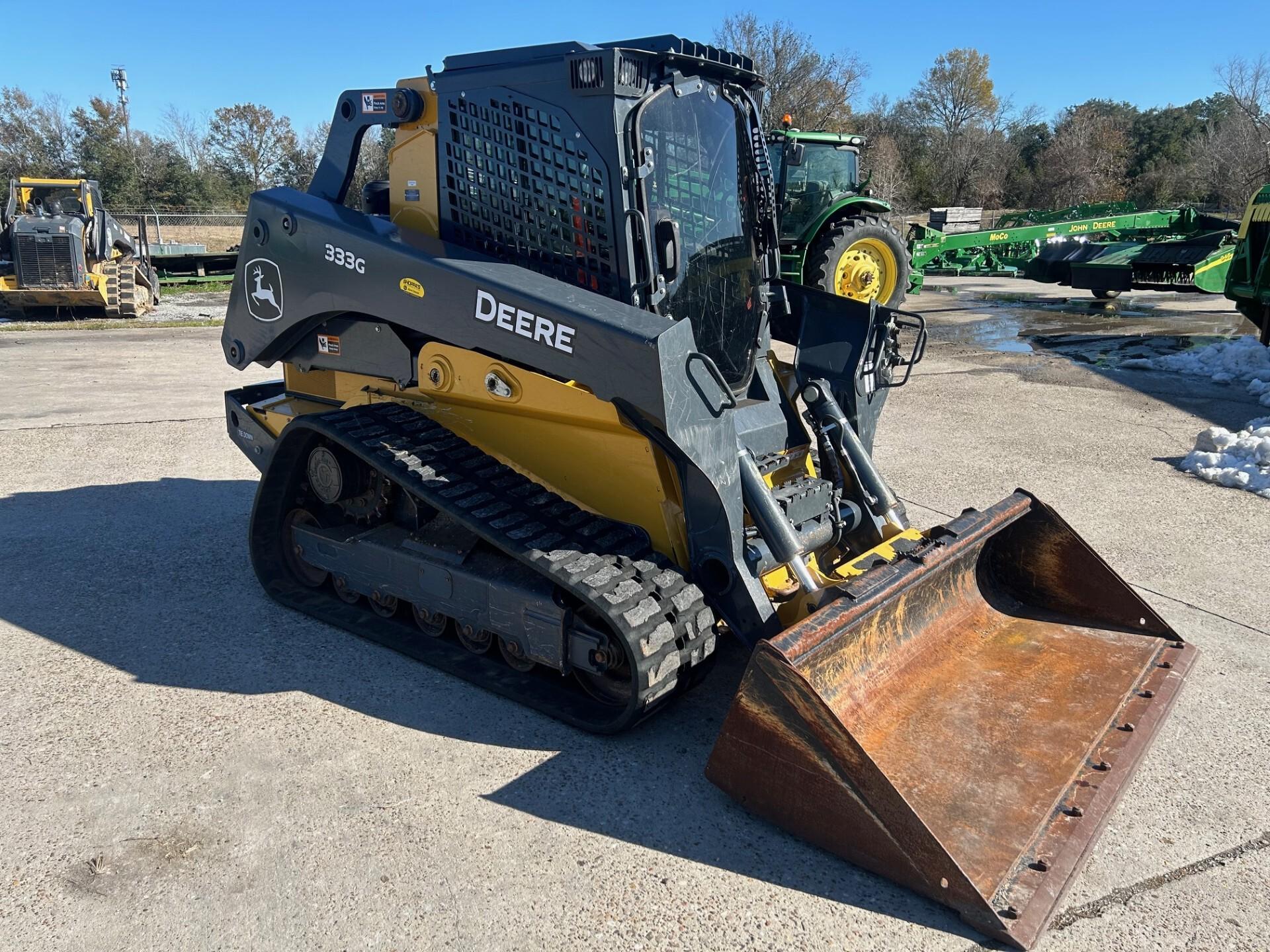 2022 John Deere 333G Image