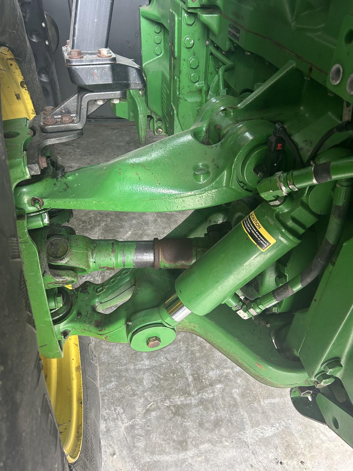 2015 John Deere 8370R