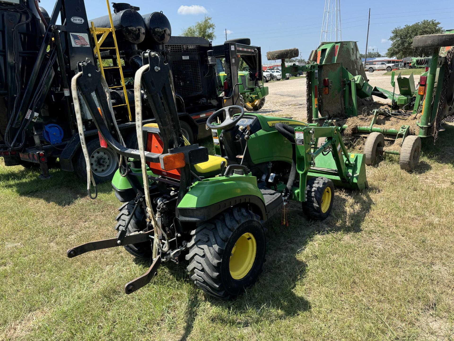 2014 John Deere 1023E