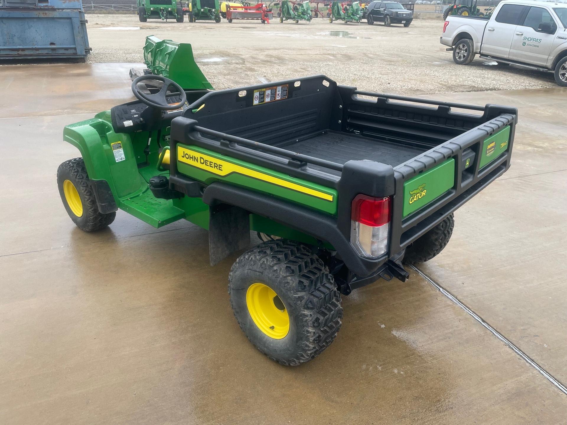 2023 John Deere TX Image