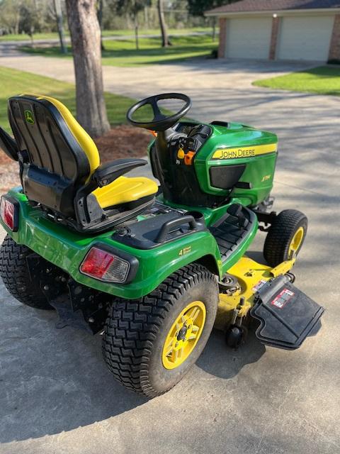 2019 John Deere X754 Image