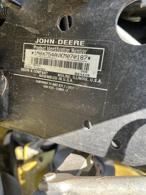 2019 John Deere X754 Image