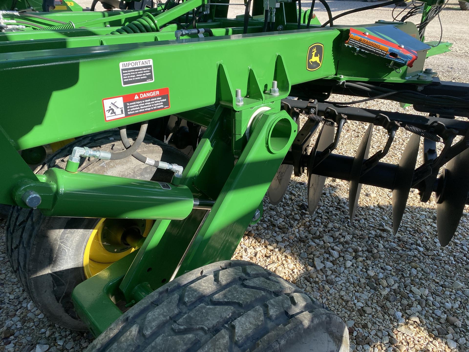 2021 John Deere 2630