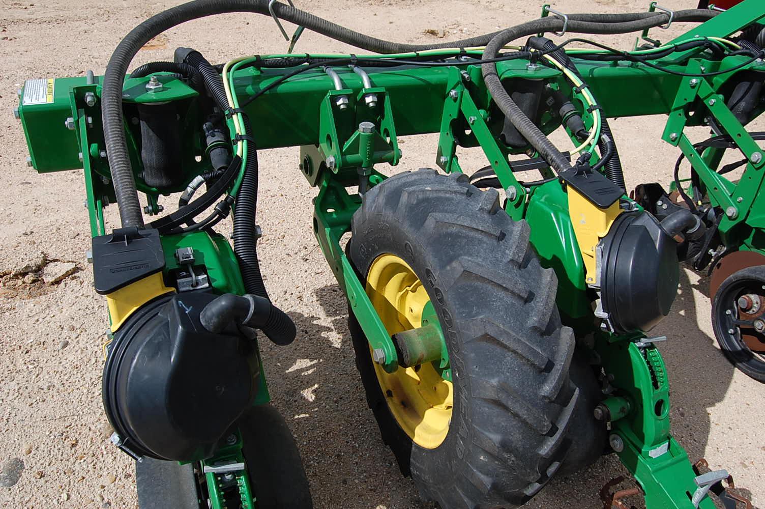 2022 John Deere DR12X