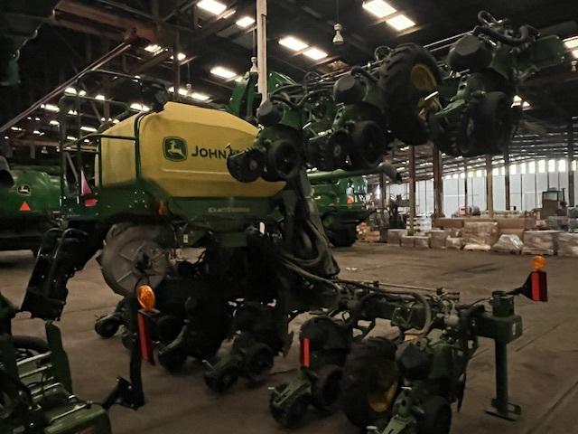 2023 John Deere 1725C Image