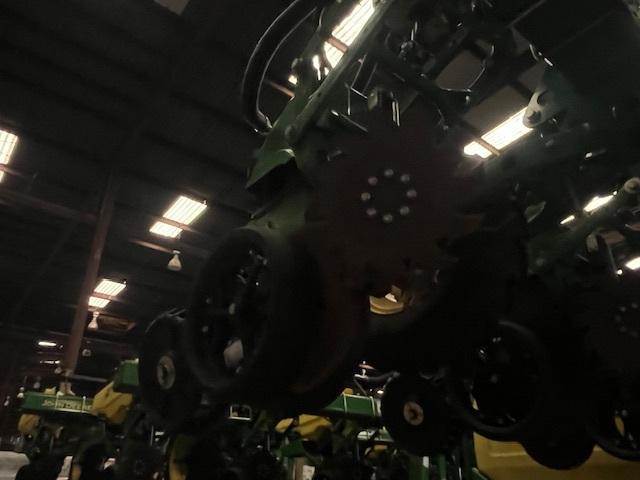 2023 John Deere 1725C Image