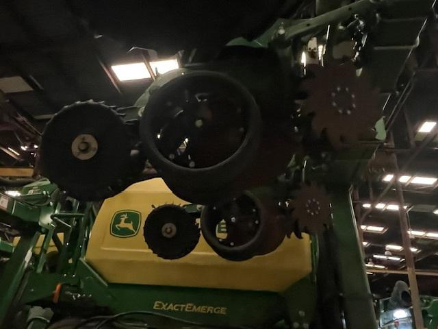 2023 John Deere 1725C Image