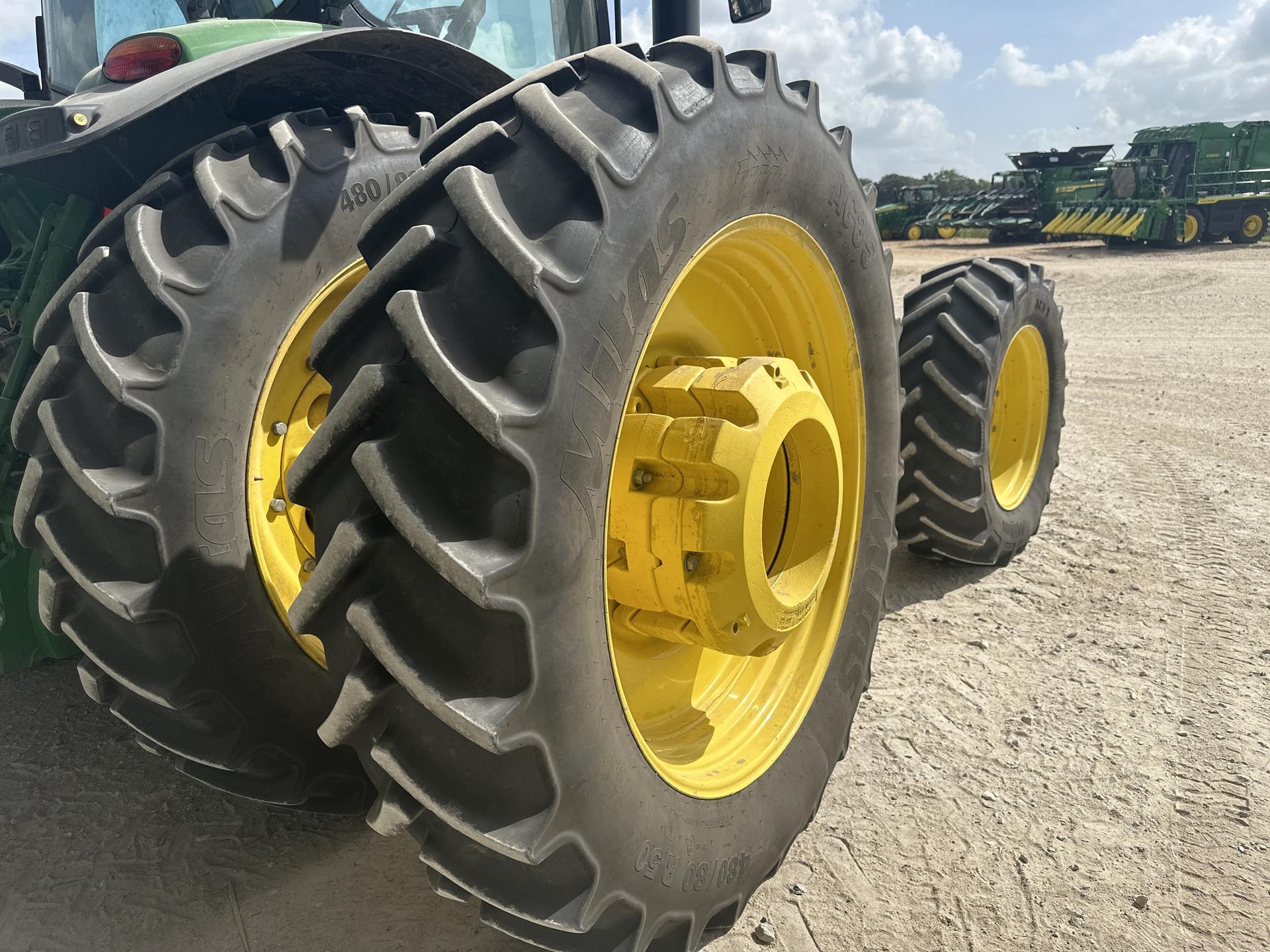 2018 John Deere 8400R