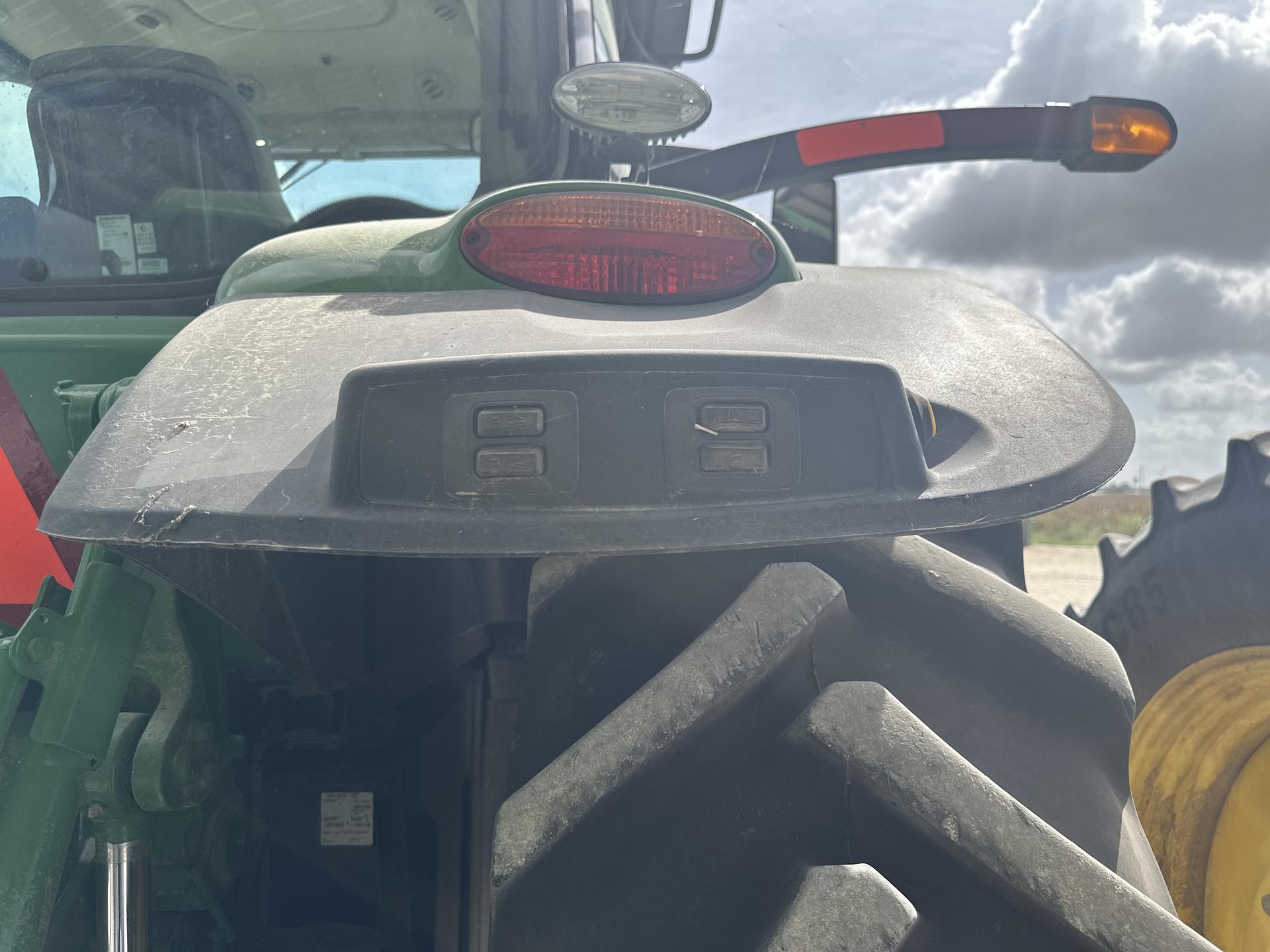 2018 John Deere 8400R