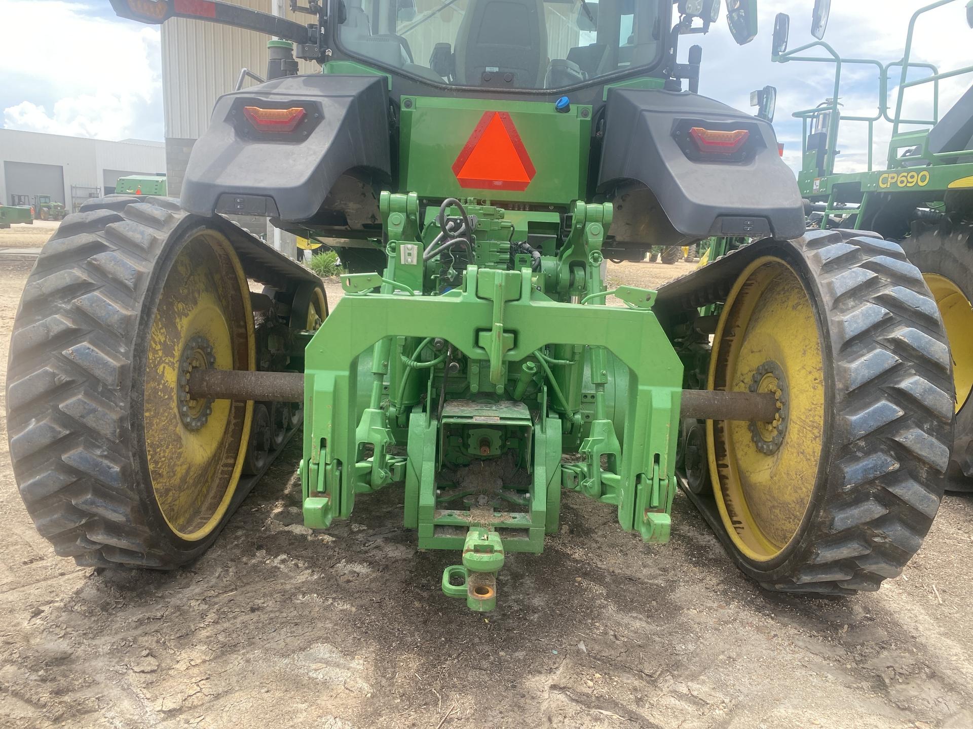 2023 John Deere 8RT 410