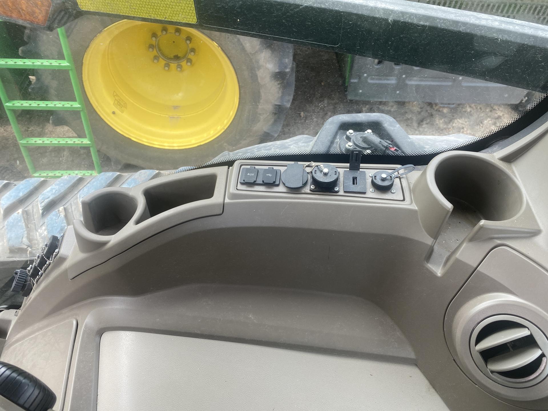 2023 John Deere 8RT 410