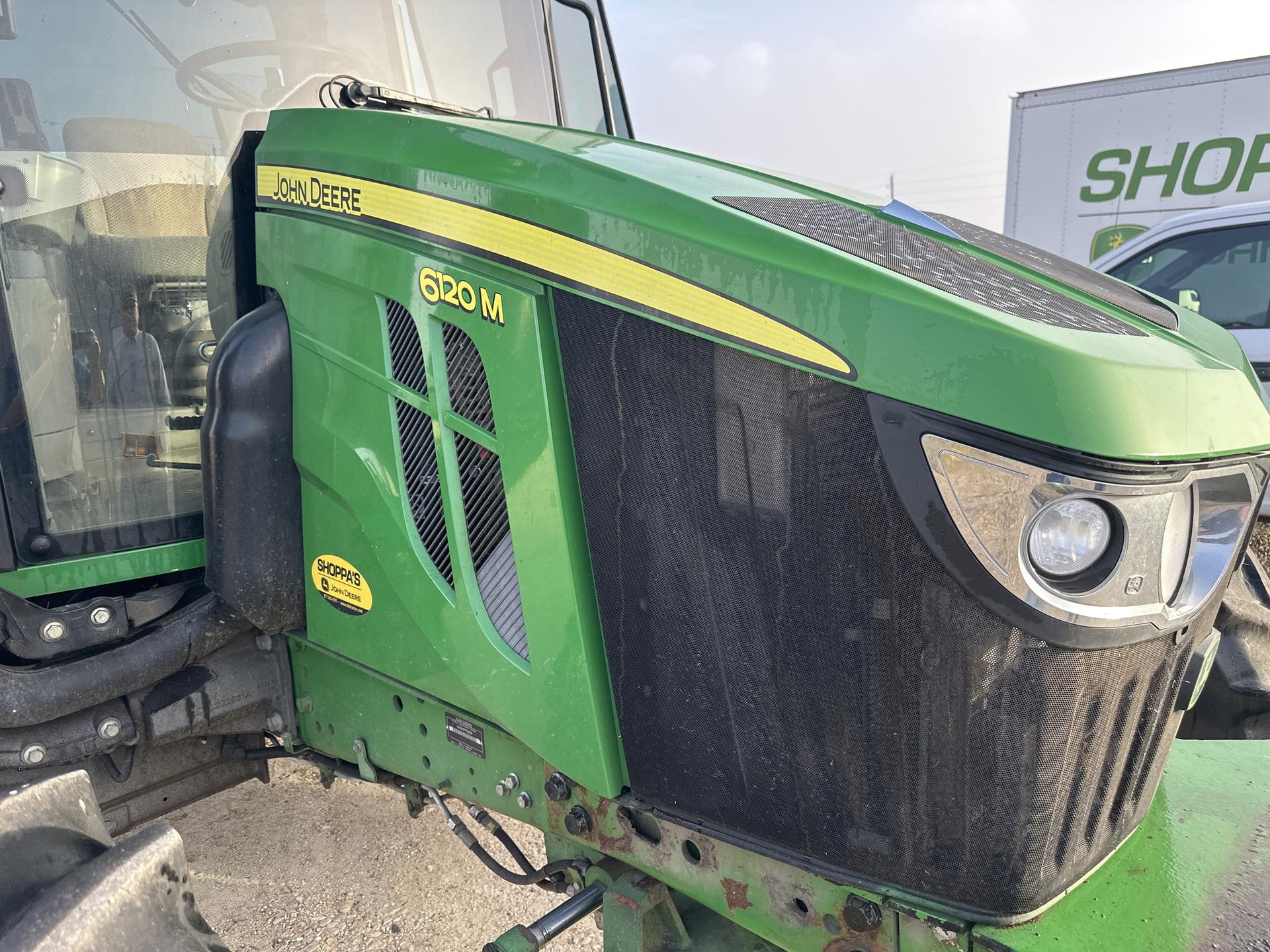 2021 John Deere 6120M