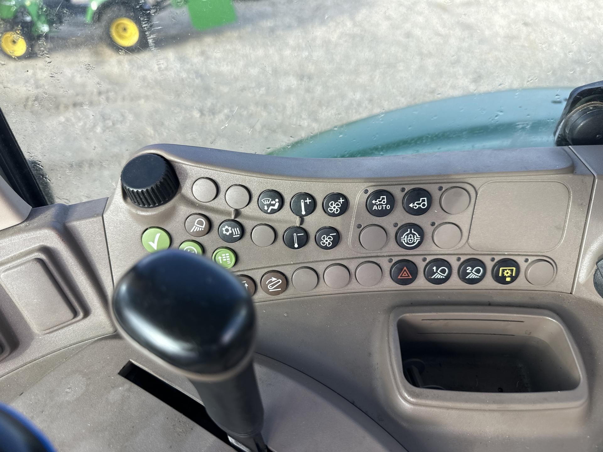 2021 John Deere 6120M