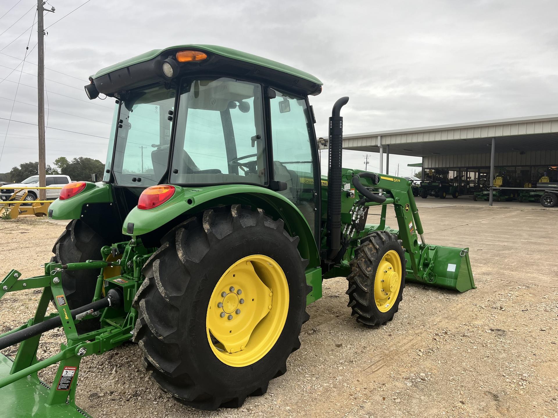 2022 John Deere 5075E