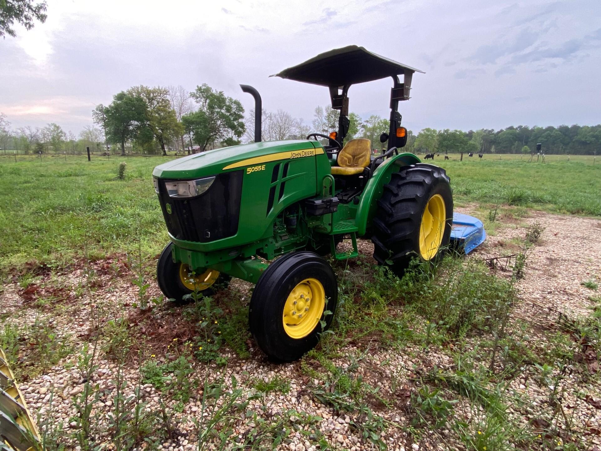 2017 John Deere 5055E Image