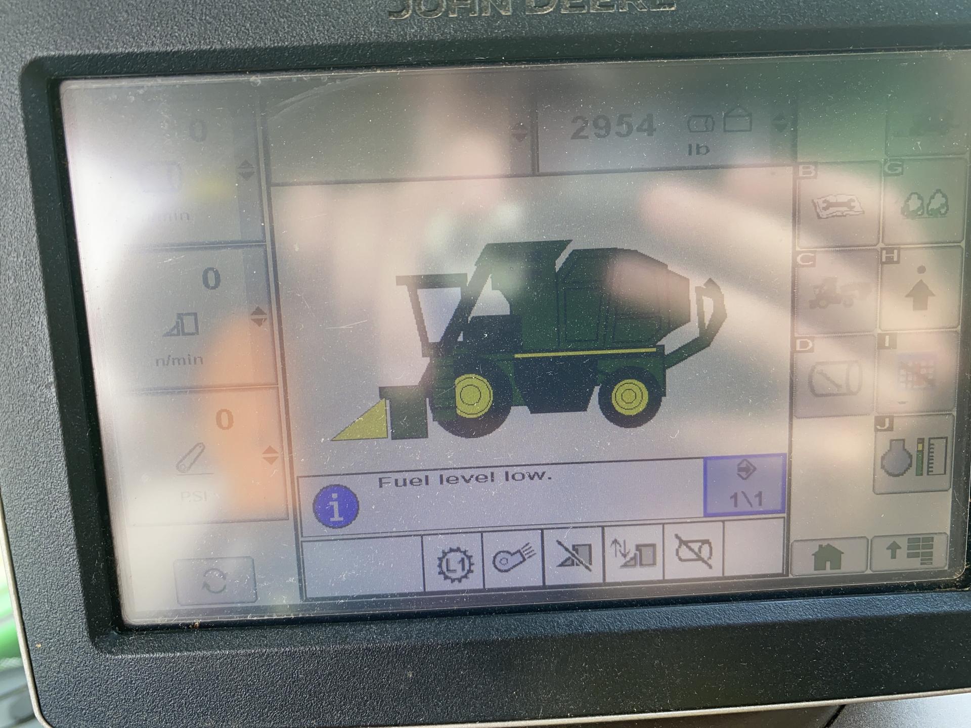 2018 John Deere CP690