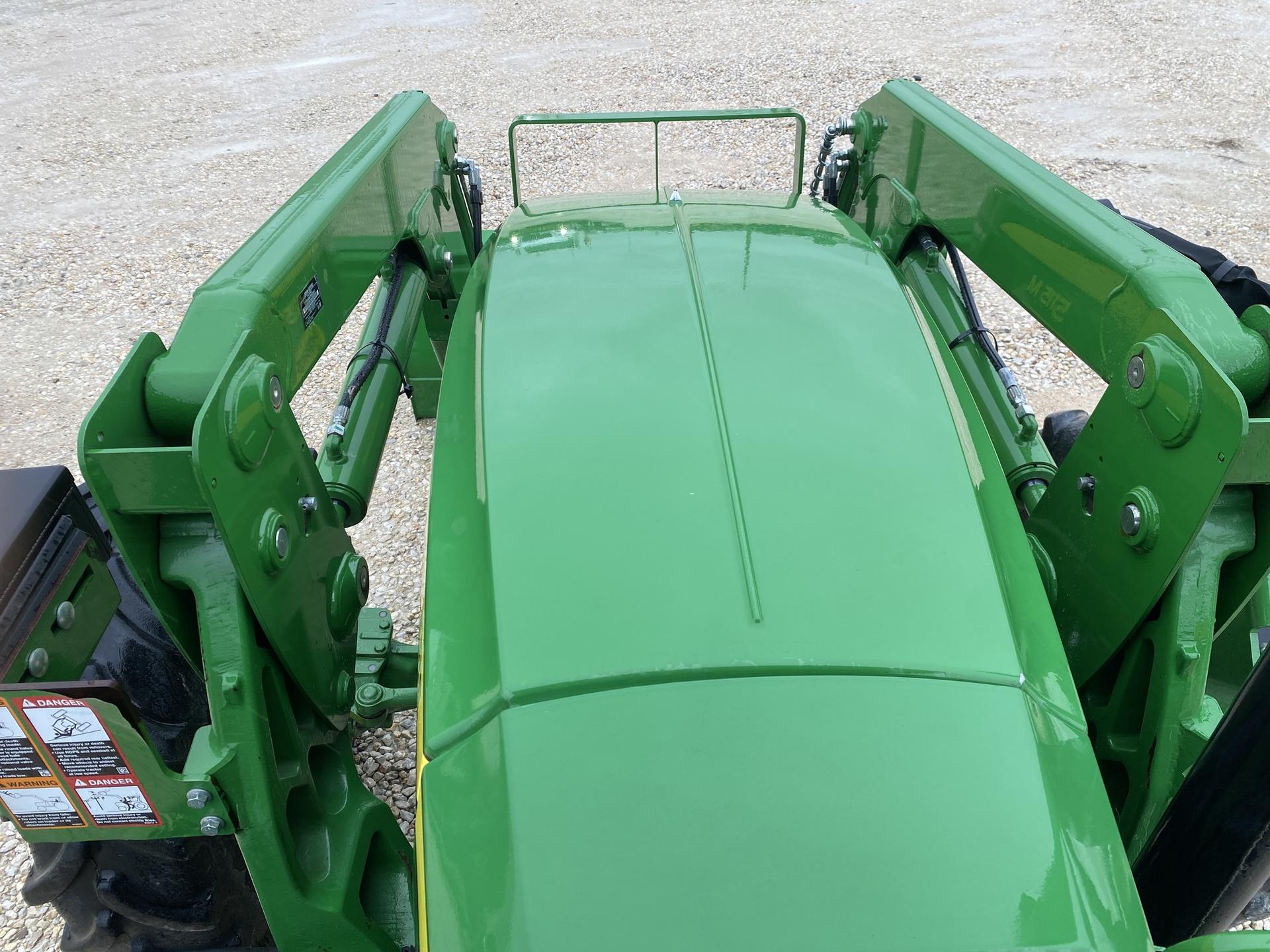 2021 John Deere 5115M