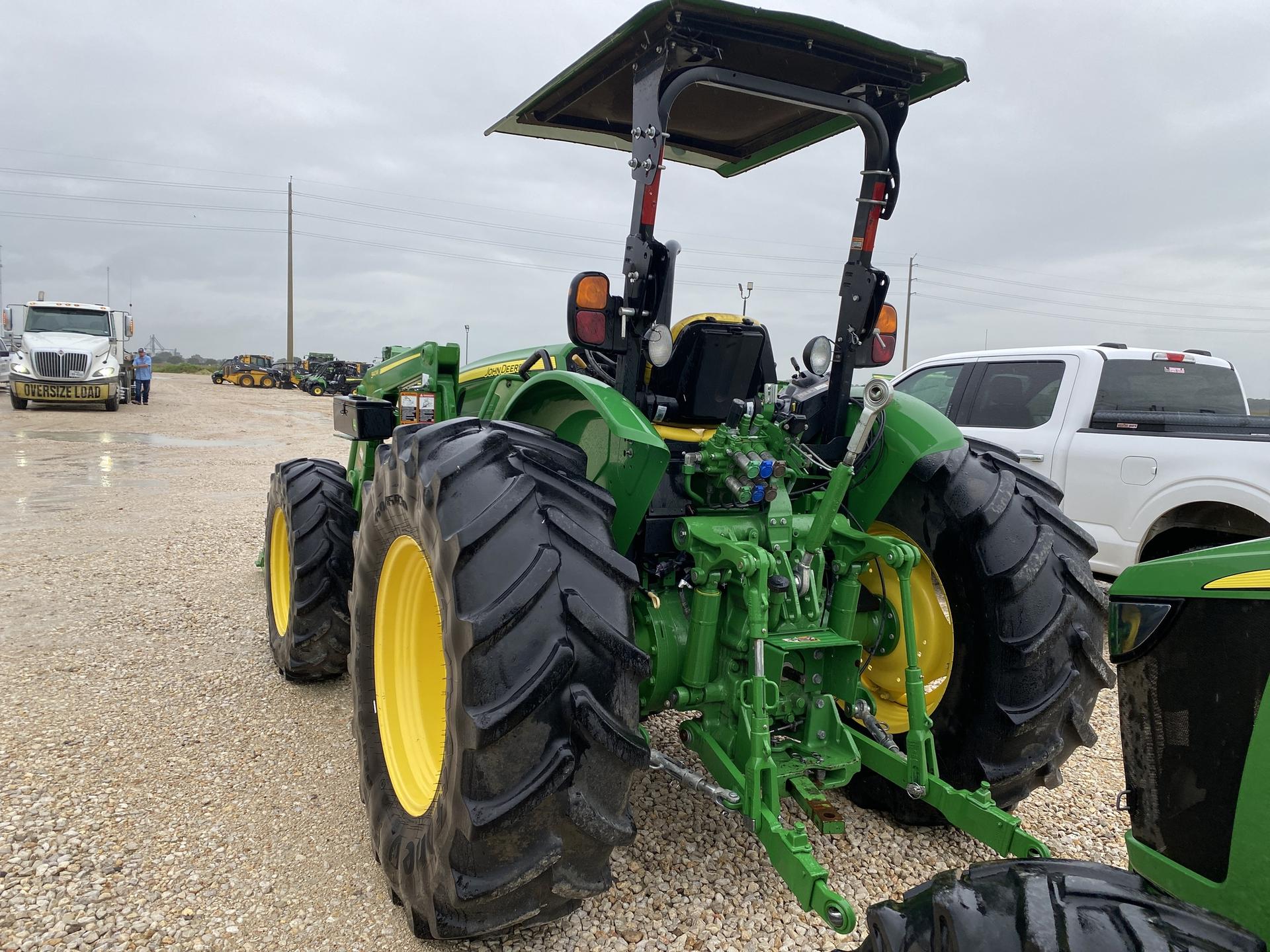 2021 John Deere 5115M