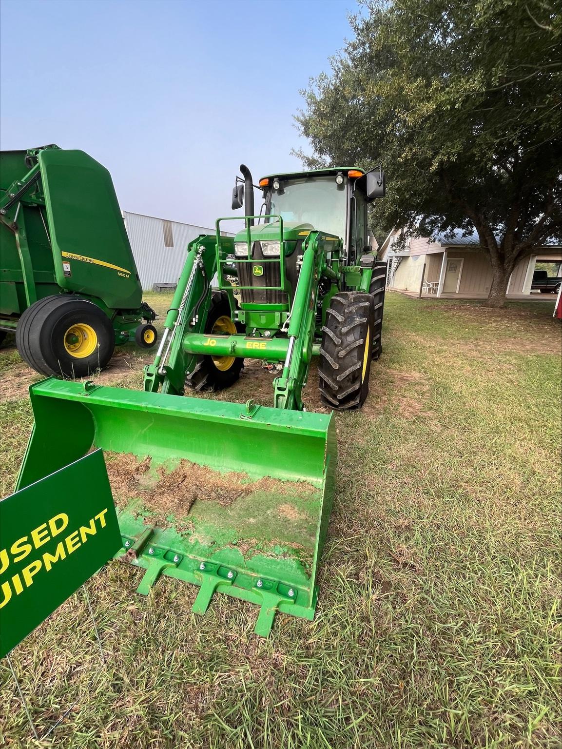 2021 John Deere 6105E