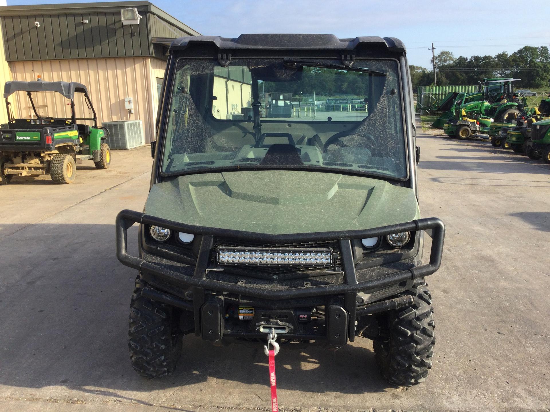 2022 John Deere XUV 865R Image