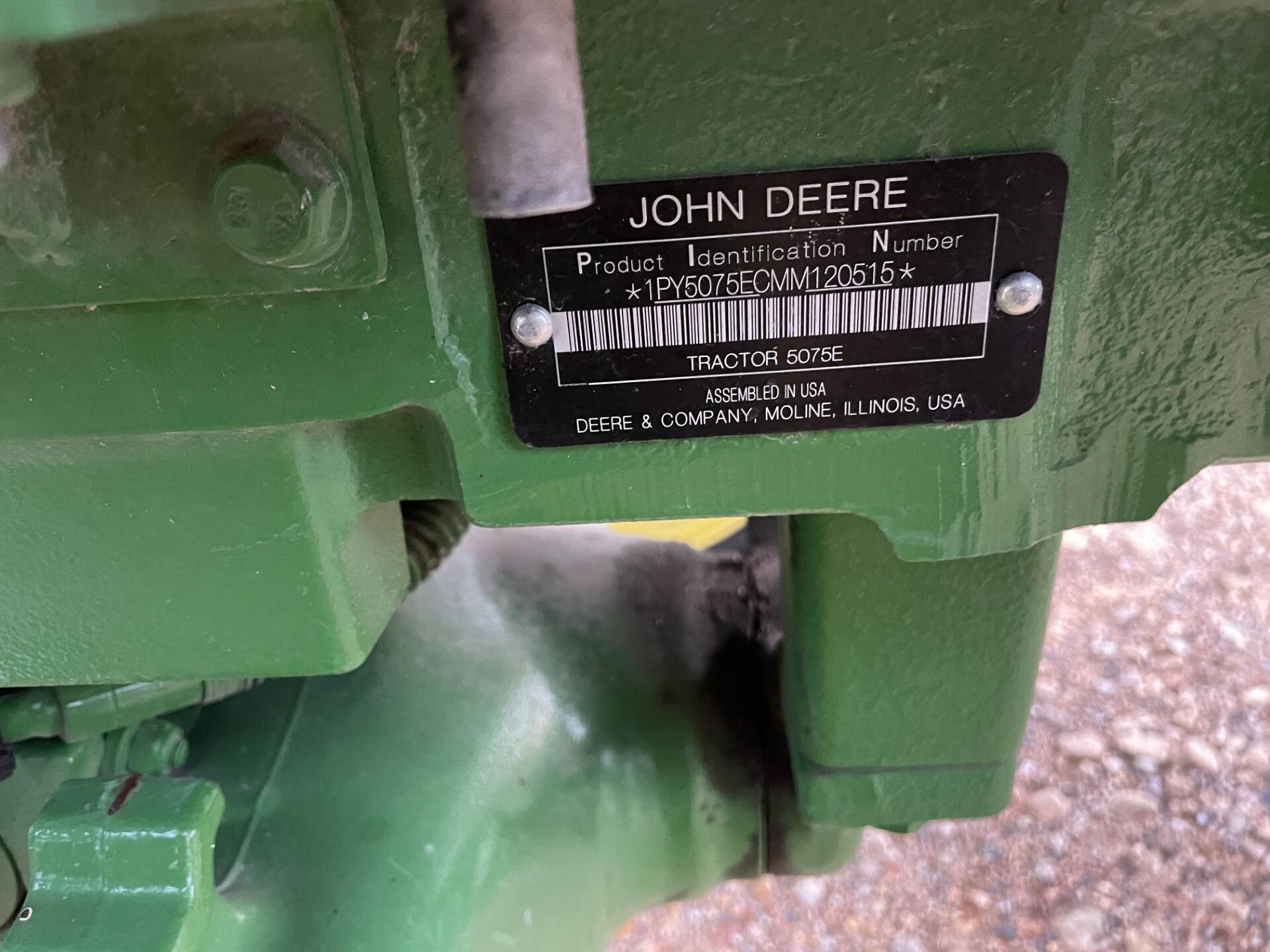 2021 John Deere 5075E Image