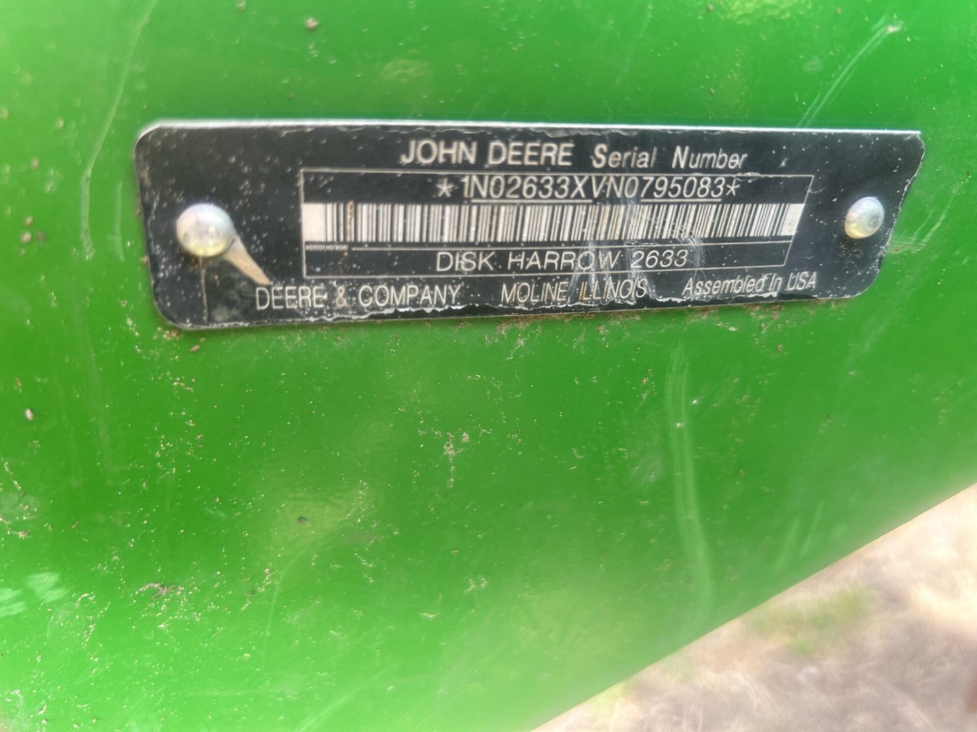 2022 John Deere 2633 40'8"