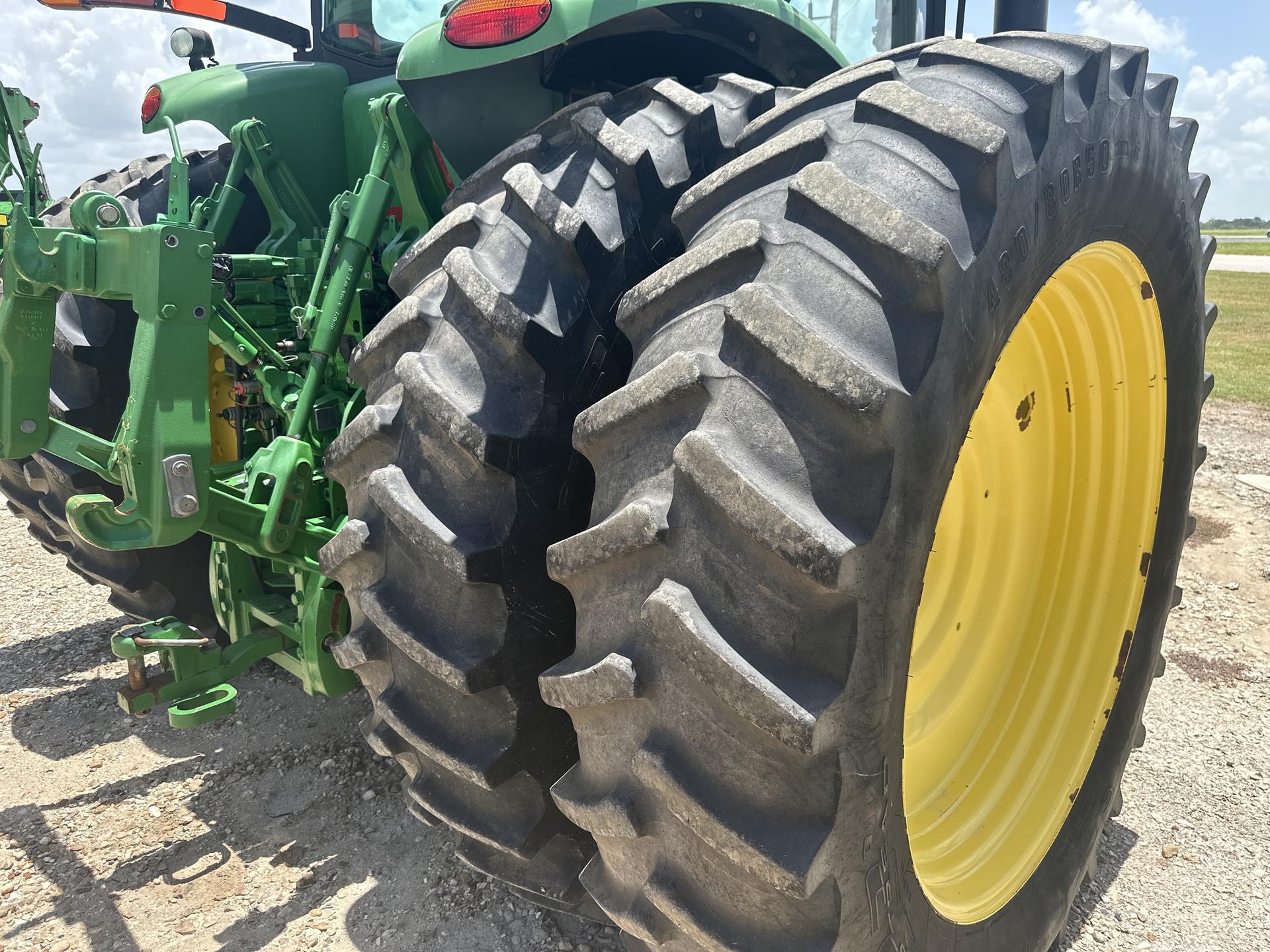 2016 John Deere 7250R