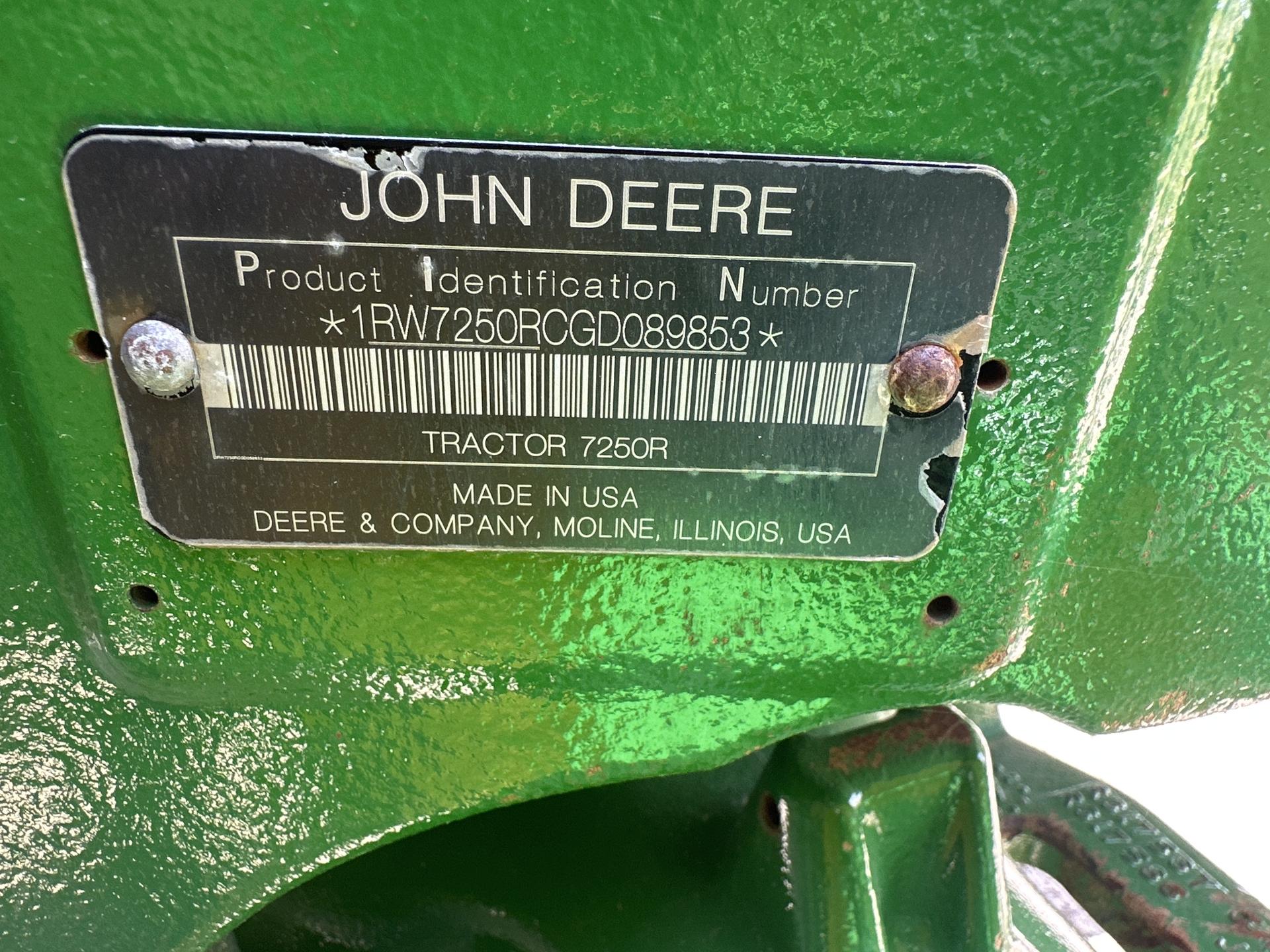 2016 John Deere 7250R