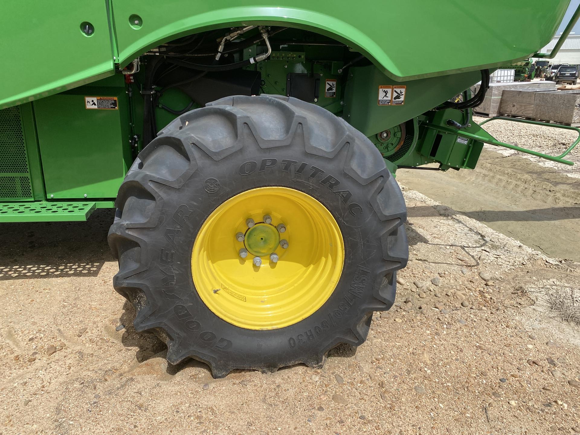 2022 John Deere S780