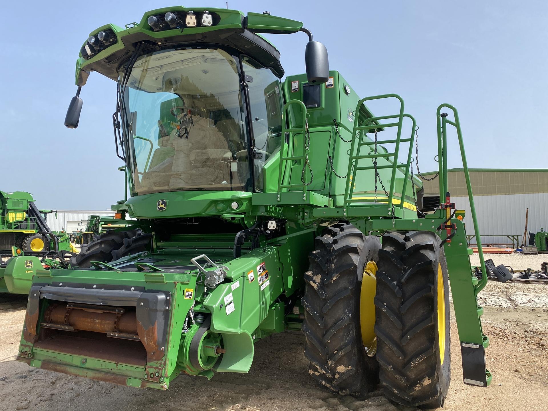 2022 John Deere S780