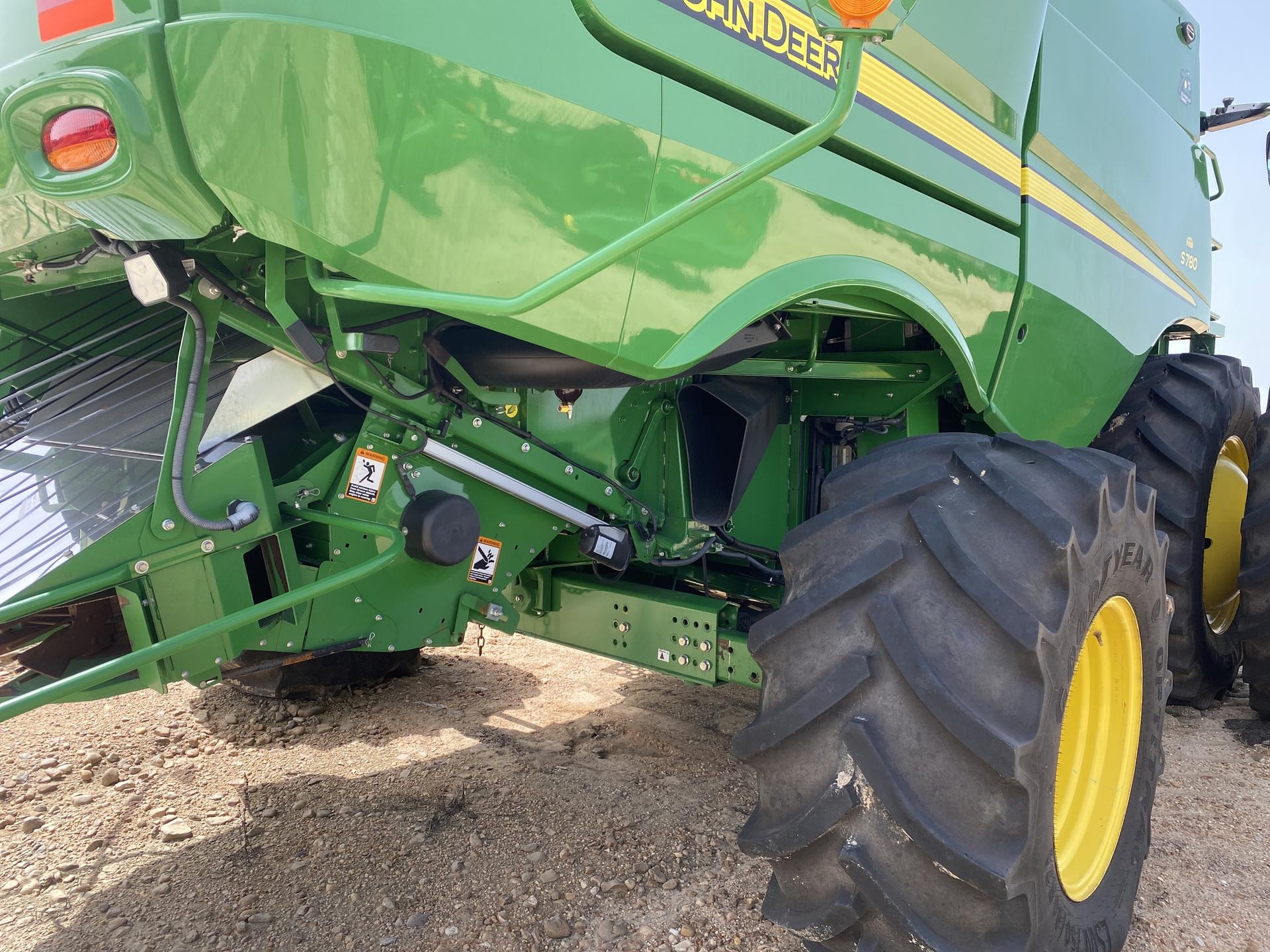 2022 John Deere S780