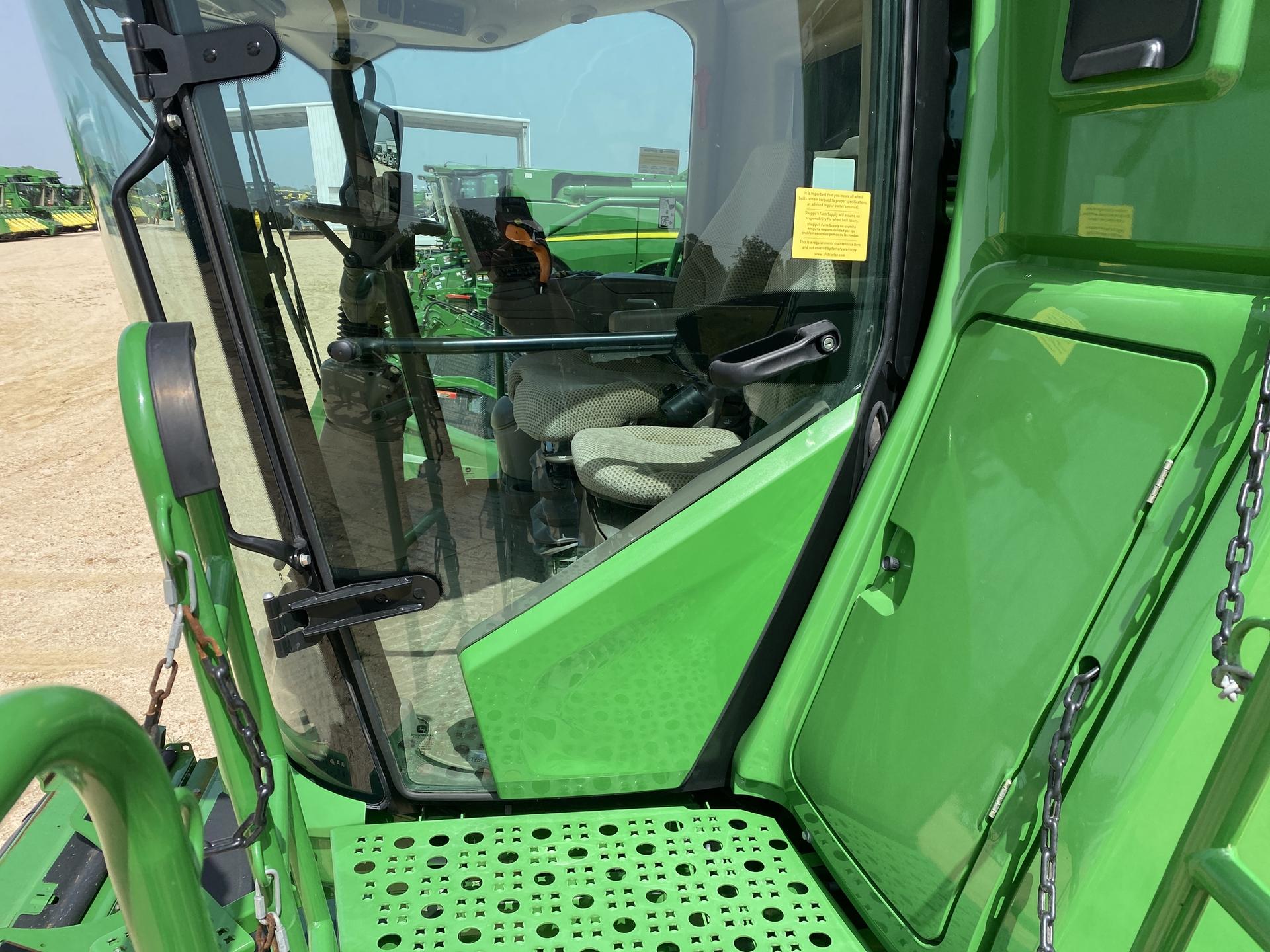 2022 John Deere S780