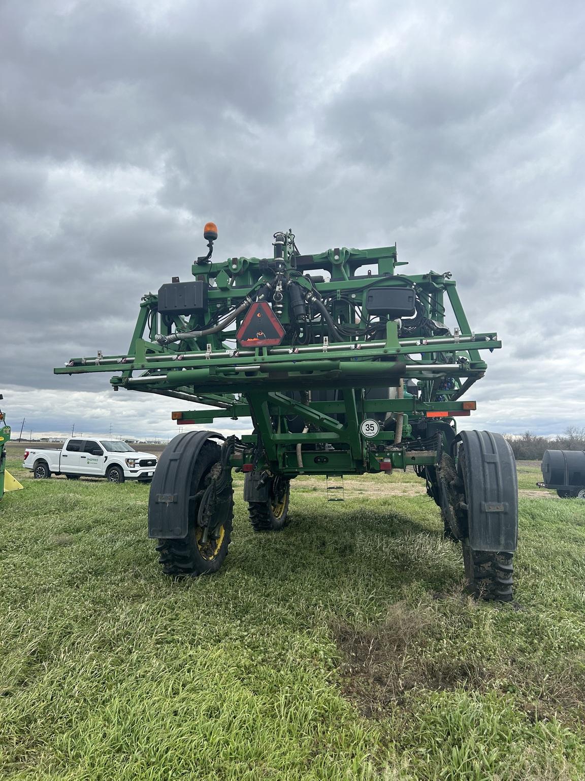 2015 John Deere R4038