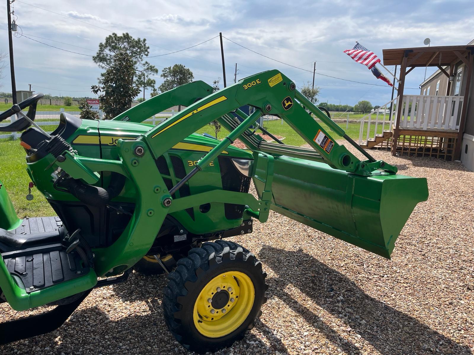 2021 John Deere 3025E