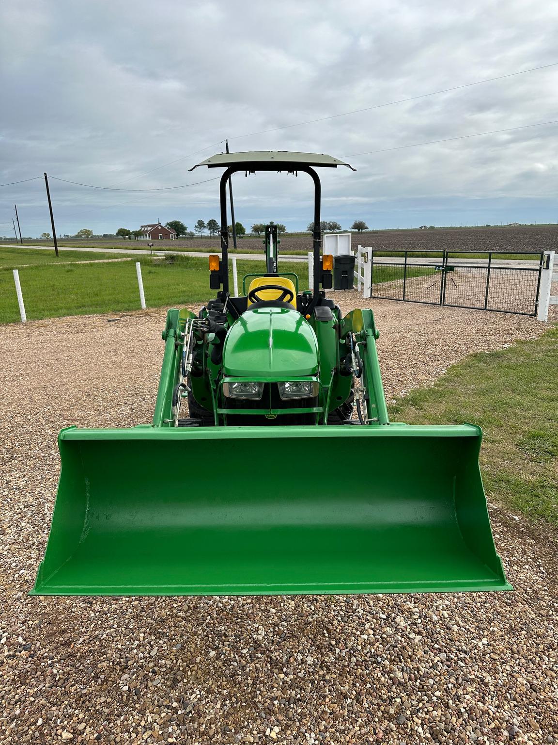 2021 John Deere 3025E