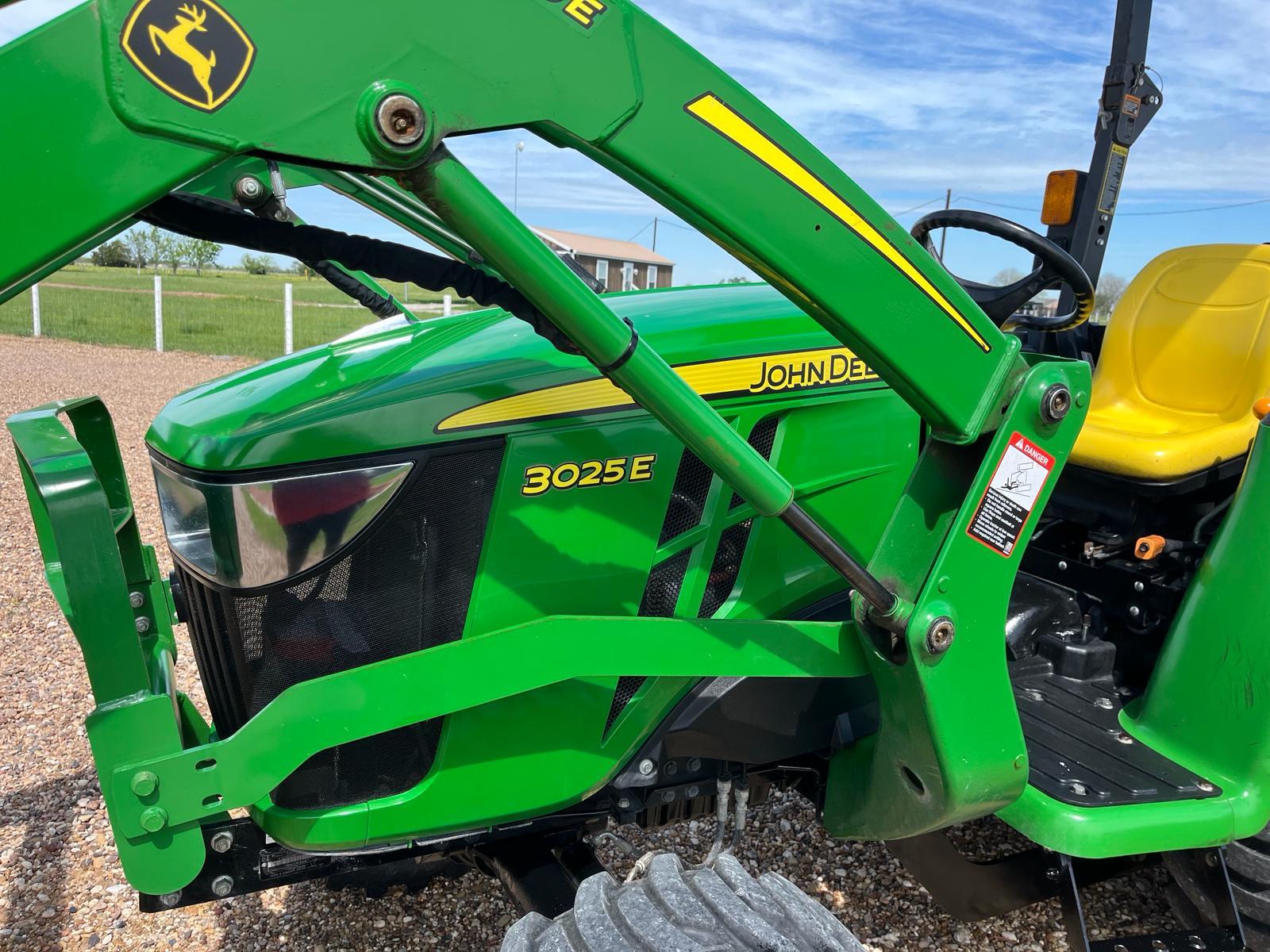 2021 John Deere 3025E