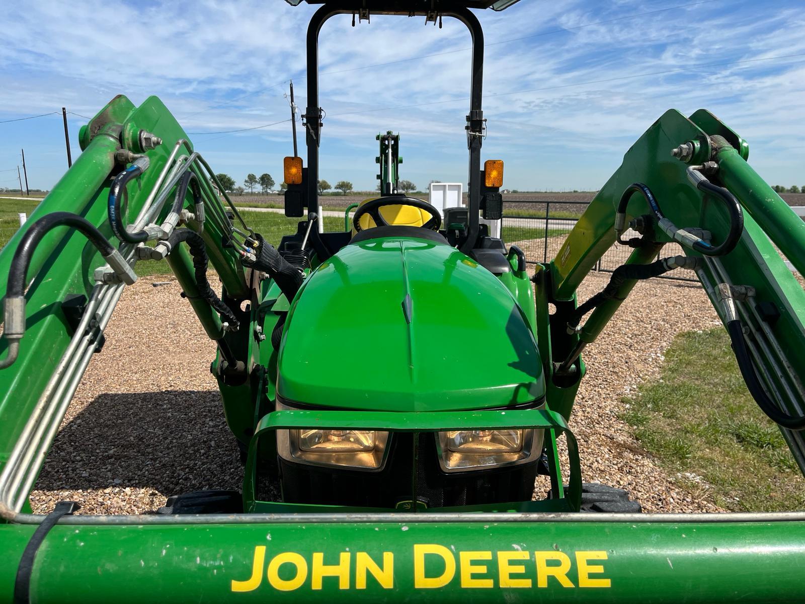 2021 John Deere 3025E