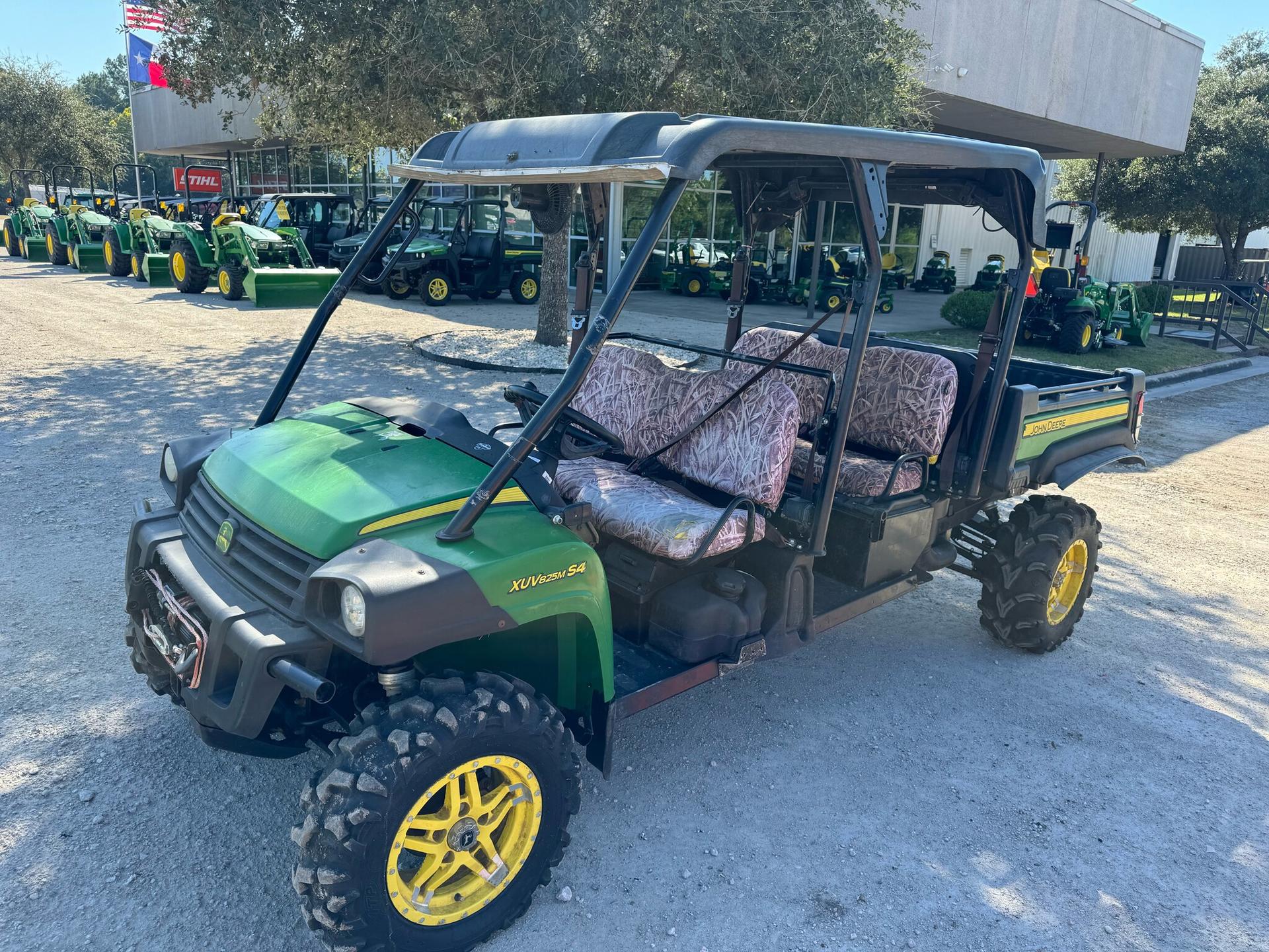 2018 John Deere 825M S4