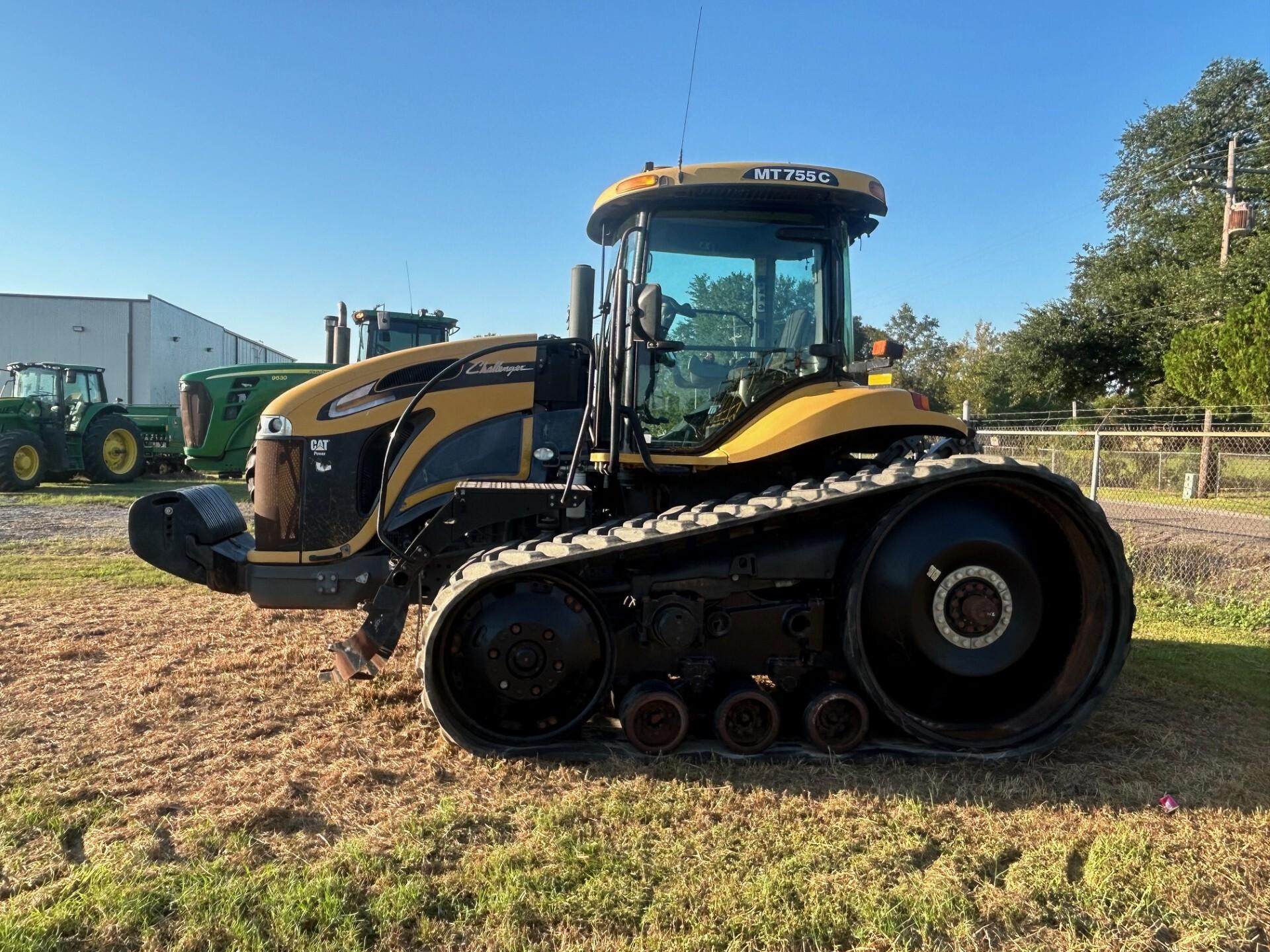 2010 Challenger MT755C