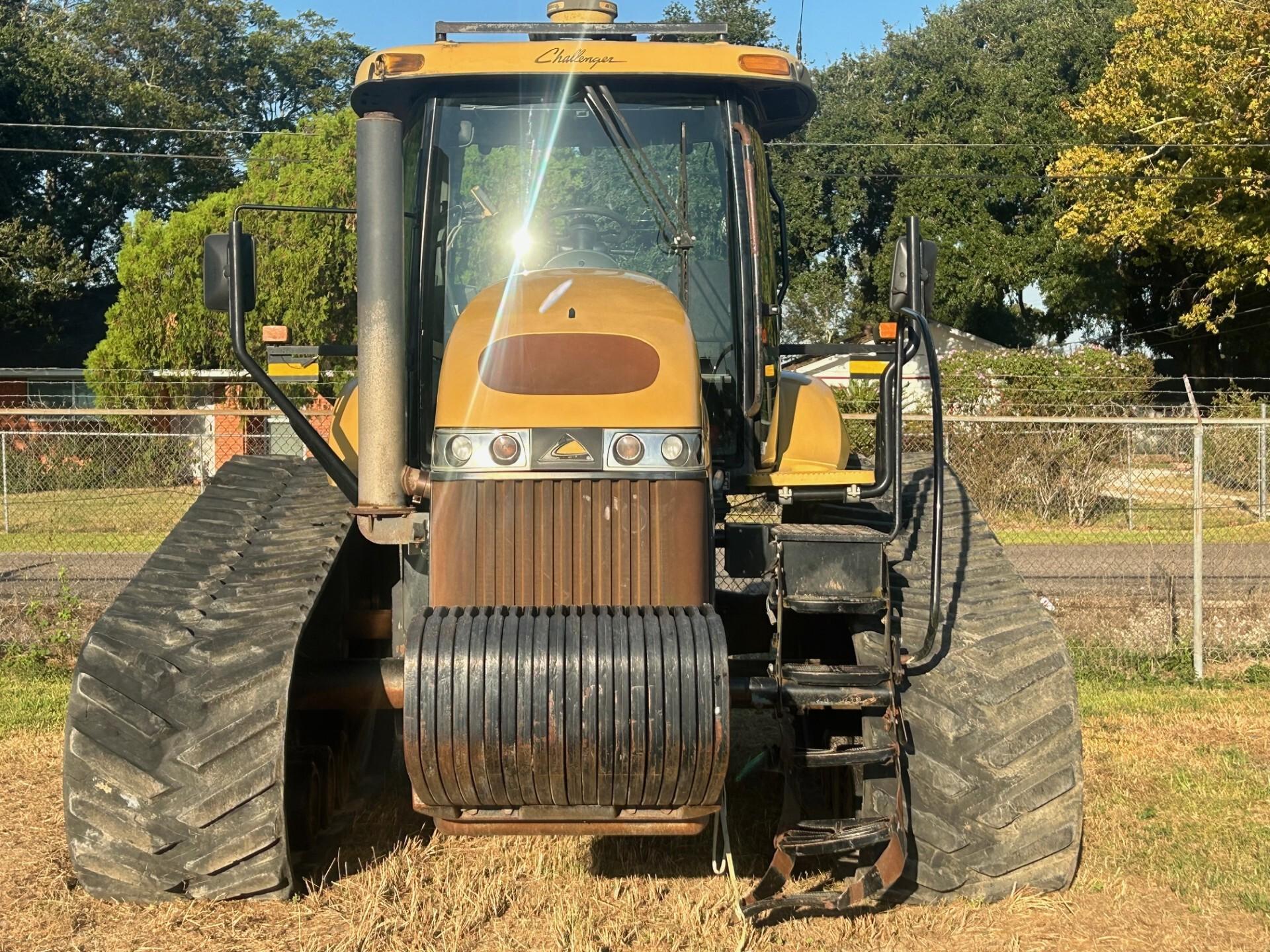 2010 Challenger MT755C