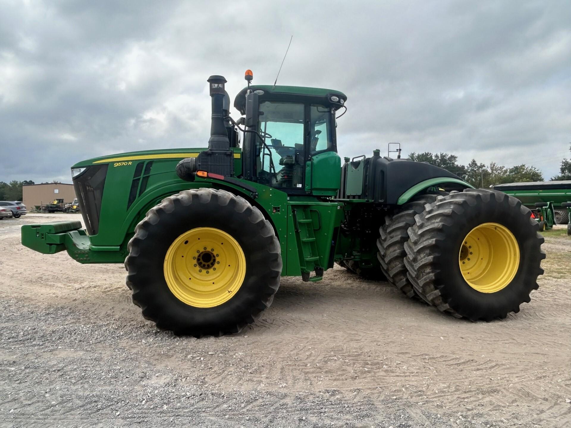 2019 John Deere 9570R